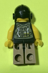 Lego Hero 5885 Utility Vest Dino Minifigure Combined Shipping