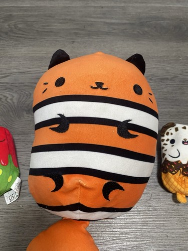 Cats Vs Pickles Lot Of 3 One Jumbo And 2 Small - Picture 4 of 5