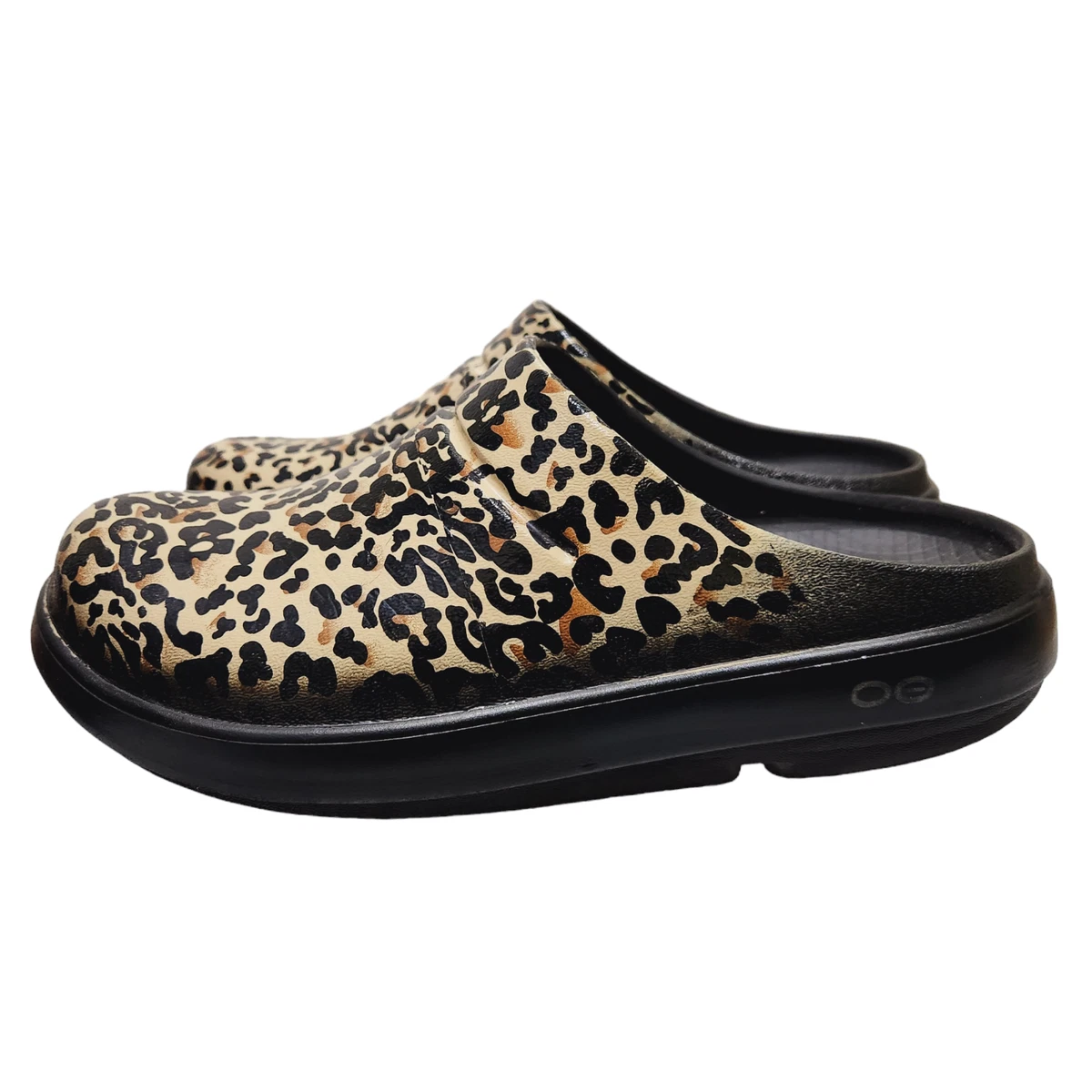 OOFOS OOcloog Limited Size 8 Multicolor Women Cheetah Recovery