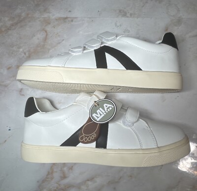 MIA Womens Size 9 Izzie Slip On Sneakers Shoes Casual - White