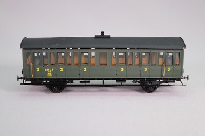 Voiture Voyageurs OCEM SNCF 2e Classe à L'échelle HO