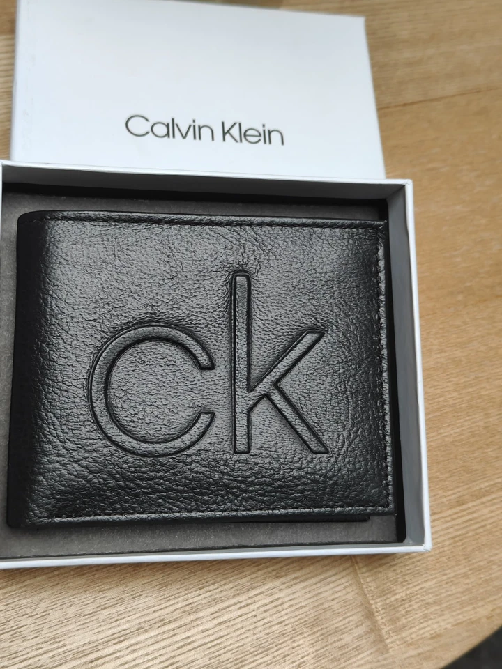 CALVIN KLEIN  LEATHER WALLET  BLACK RFID  MEN'S BI-FOLD  - Image 2 of 4