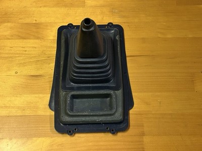なあ2711 NOS Nissan Datsun 280ZX Inner Shift Boot & Lower Rubber Seal