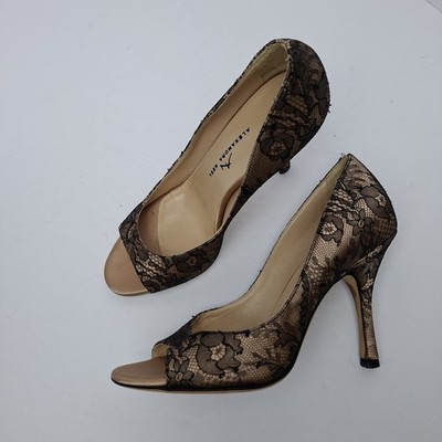 Vtg Italian Leather Floral Lacey Heels Pumps 37.5 US 7.5 (Fits like 7) Peep Toe