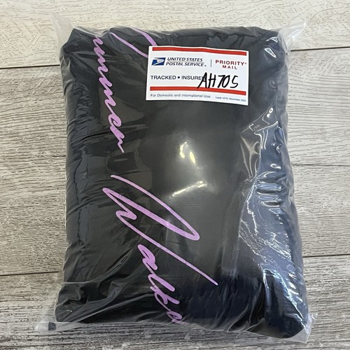 LVRN Summer Walker Over It 2019 Exclusive Merch Black Pullover Hoodie Sz Medium - Picture 10 of 10