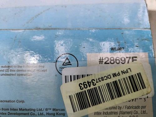 Intex 28697E Dual Magnetic LED PoolWall Light Lights Inside and Out - Picture 2 of 2