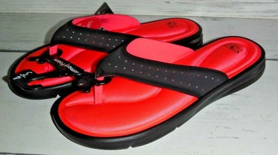 athletic works women's memory foam thong sandal