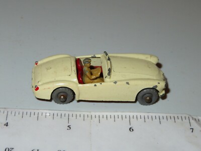 （1830）　MATCHBOX　No.19　MG A　スポーツカー original 1956 MATCHBOX 19A MG SPORTS CAR in Original B2 MOKO