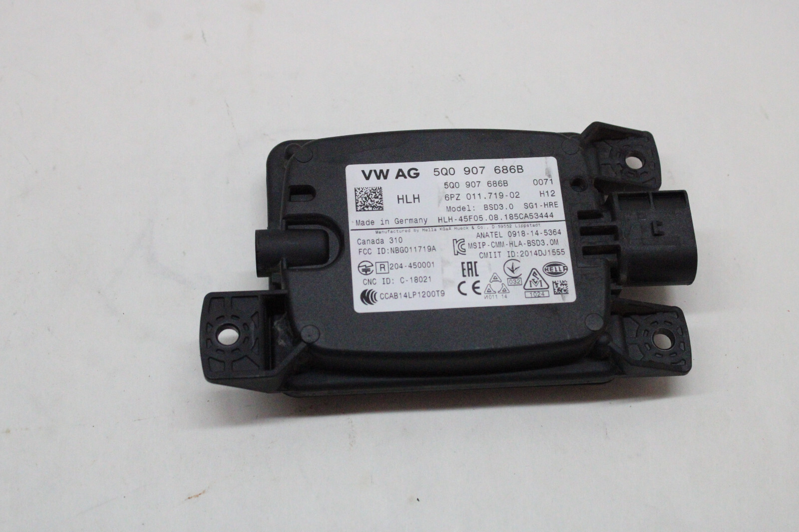 2019 VW PASSAT REAR RIGHT BLIND SPOT ALERT MODULE 5Q0 907 686 B OEM 19 ...