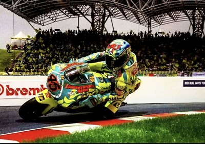 RARE 1:5 Casco Helmet VALENTINO ROSSI Jacarepaguà 1999 SPARK +Mag. no Minichamps