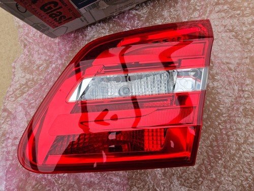 Original Mercedes-Benz Rear Light Assembly Right Inside W246 A2469066400 - Picture 4 of 7
