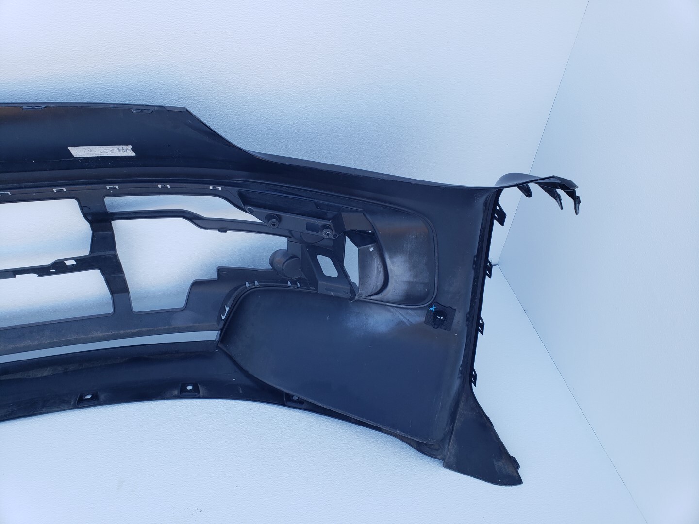 14 15 16 17 18 19 20 2014 2020 BMW i8 REAR BUMPER COVER 7336298 OEM