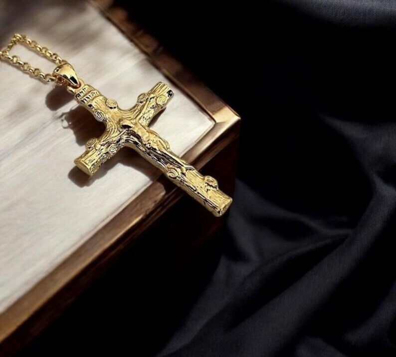Crucifix Necklace,INRI Jesus Cross Pendant,Catholic Faith Jewelry,INRI ...