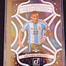 Panini Donruss Road to FIFA World Cup Zero Gravity #17 Lautaro Martinez ARG