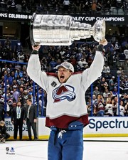 Erik Johnson Avalanche Unsigned 2022 Stanley Cup Champions Raising Cup Photo