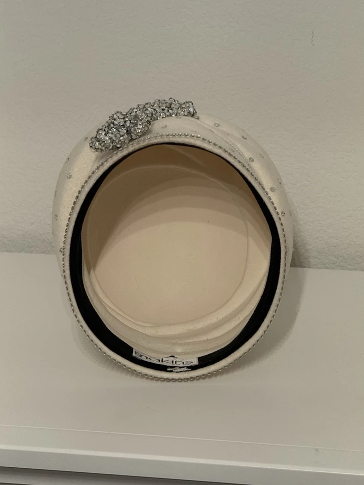 Sombrero Makins New York Marfil Lana Fieltro Estrás Turbante Iglesia/Kentucky Derby Foto 4 de 4