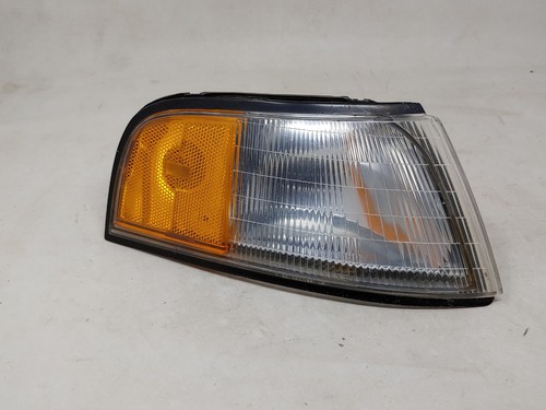 1990 91 92 93 1994 Chevy Lumina Right Passenger Turn Signal Corner Light OEM - Picture 4 of 7