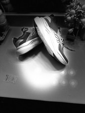 Imagen de New Balance Men’s Sneakers Running Shoes – Lightweight, Stylish & Comfortable