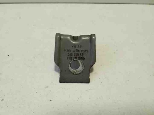 VW GOLF I Cabriolet 155 Kotflügelhalter vorne rechts 5G0809561 Petrol 26235603