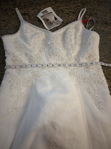 NWT Mary’s Bridal Wedding Dress Size 18 Crystals Beading White Ivory Style 8268 - Picture 13 of 15