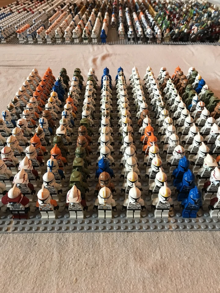 $50 Lego Star Wars Random CLONE Storm Trooper Minifigure Lot Blind Grab Bag Read - Image 2 of 2