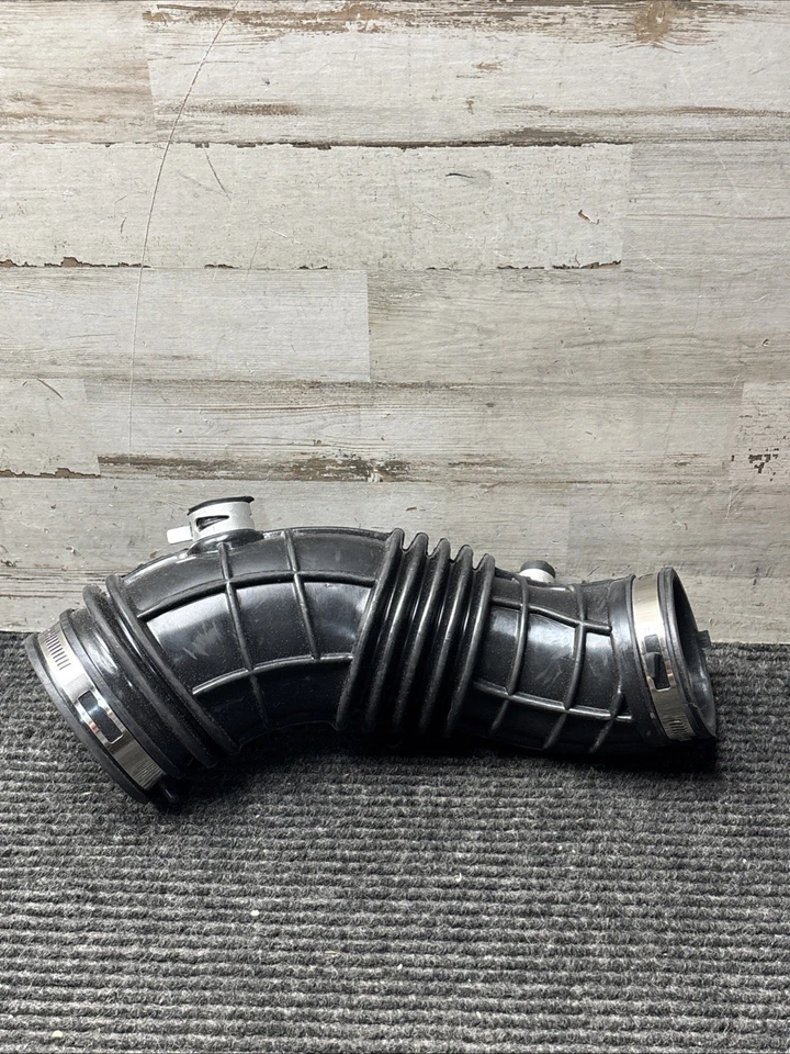 Manguera de admisión de aire genuina del motor Dorman 696-052 para Honda Accord LX 2008-2012 Foto 2 de 4