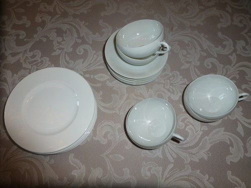 6 Pers. Teeservice Japan "mit Geishakopf" weiß, Gebäckteller dazu von V&B - Bild 3 von 6