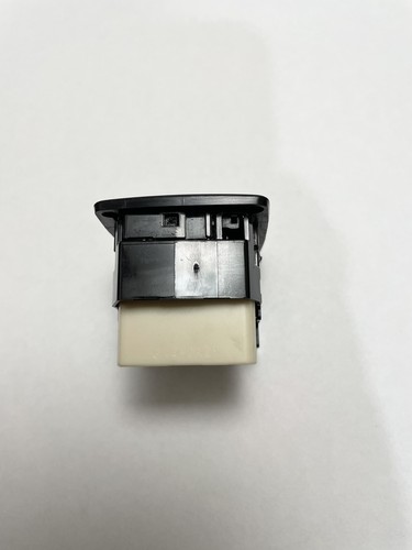 183574 PA66-T Toyota Camry 02-06 Wing mirror control switch (Exterior Mirror) - Picture 6 of 6