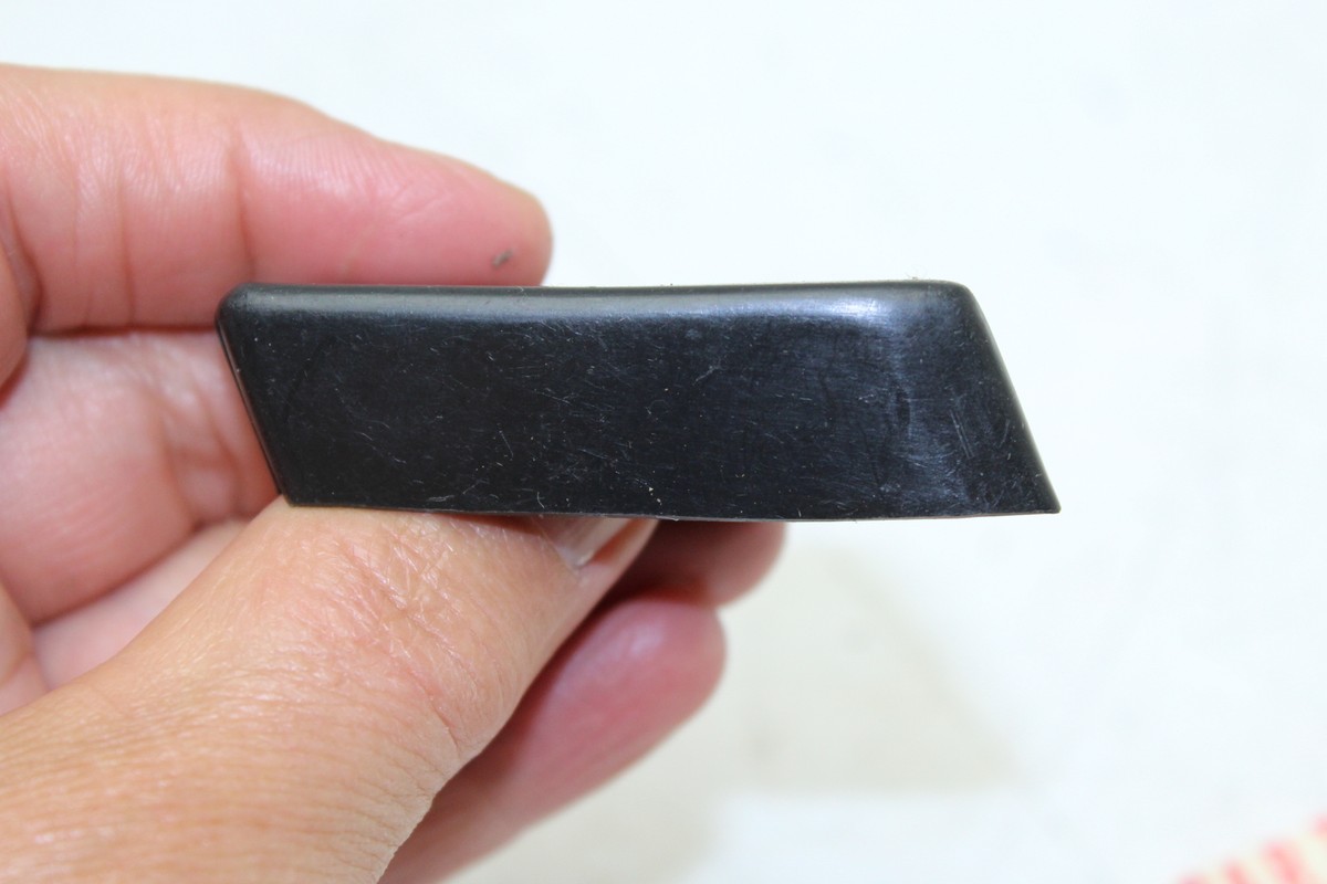1978-1980 KAWASAKI KZ1000D Z1R LEFT SIDE HAND FAIRING END CAP