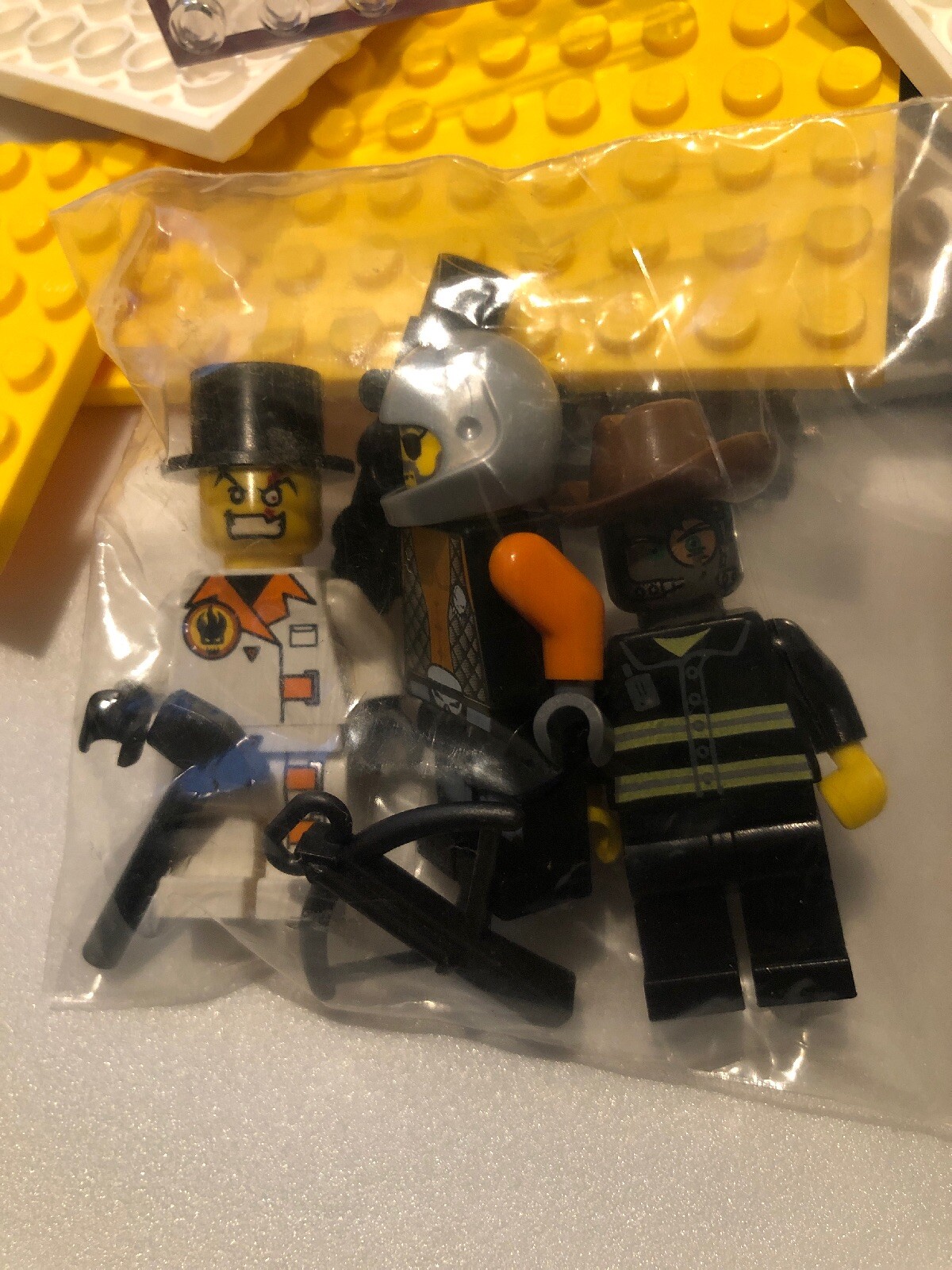 Picture 2 of 11