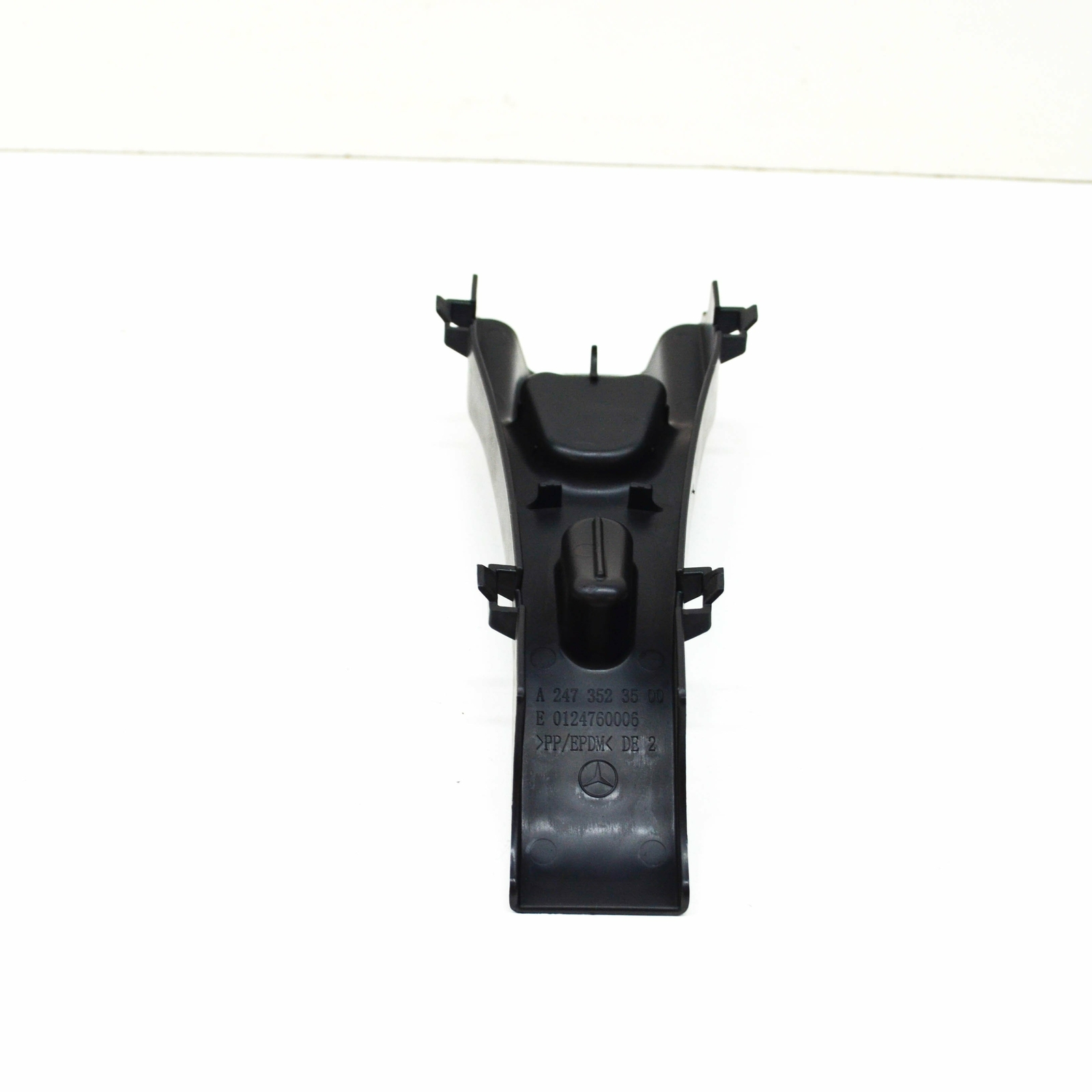 NEW MERCEDES-BENZ GLB X247 LEFT LATERAL ARM LOWER COVER 