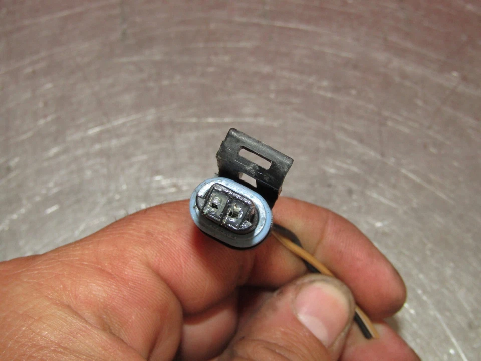 Saturn SL1 2000-2002 1,9 L OEM freno cilindro maestro conector coleta 00 01 02 Foto 2 de 2