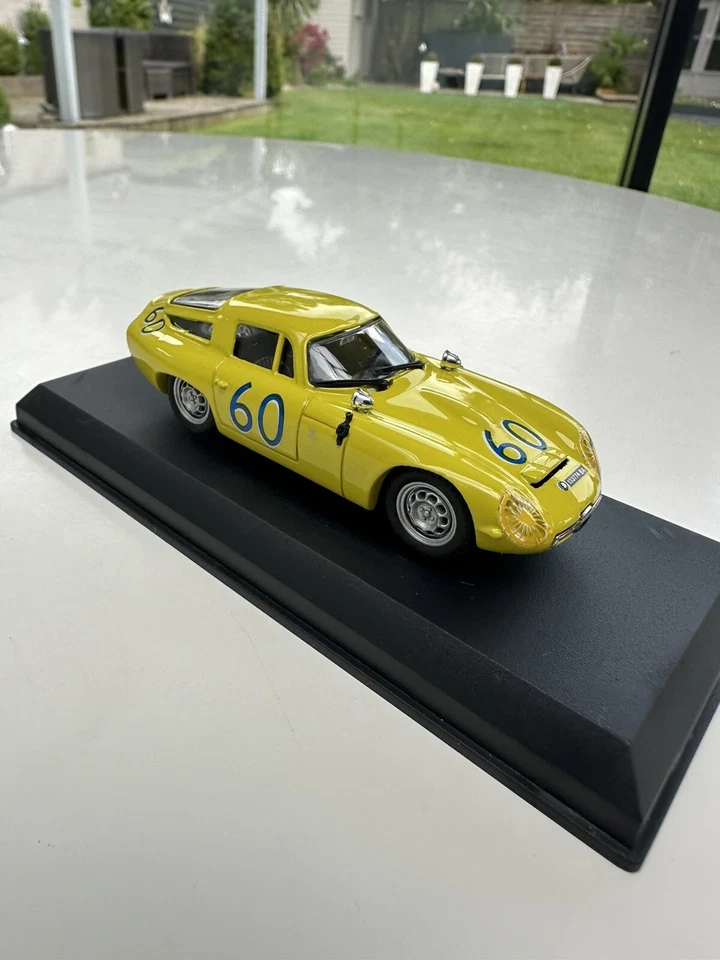 Best 1:43 1963 Alfa Romeo TZ1 Zagato 1965 Targa Florio Rally Die Cast Model Car - Image 3 of 4