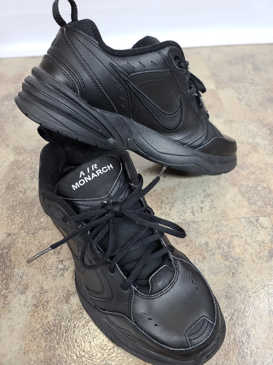 Nike air monarch black cheap outfit