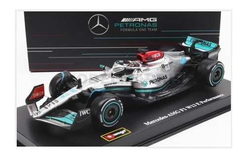Tarmac Works 1:64 Mercedes-AMG F1 W13 E Performance #44 Lewis