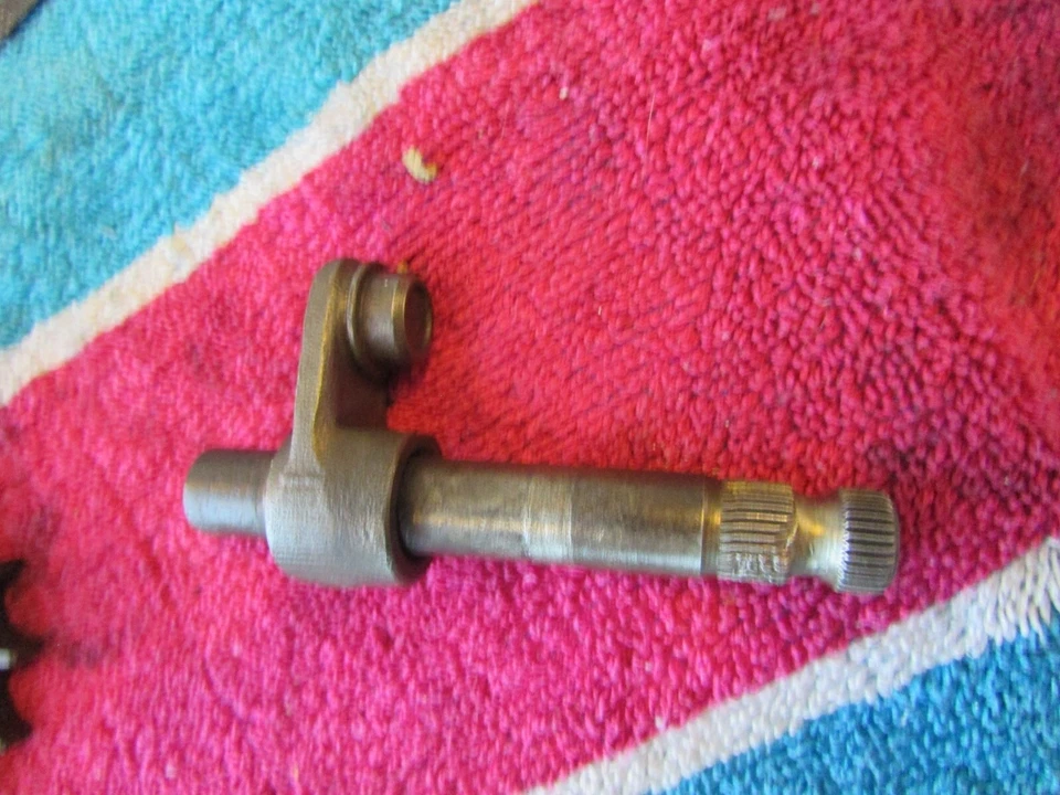 Yamaha MX125 YZ125 1974 palanca de cambios eje de cambio Foto 2 de 4