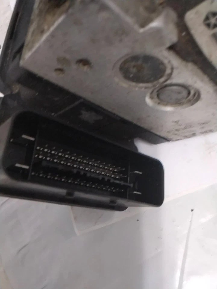 P68053600AC abs para Chrysler Grand Voyager Limited 2008 28 5263-49033 Foto 2 de 4