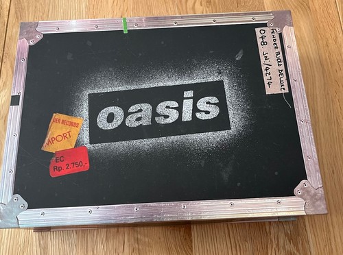 Oasis Limited Edition VIP merchandise Box Set- Edinburgh Murrayfield Stadium