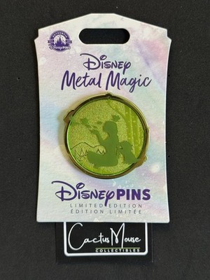 Disney Parks 2023 DLR Pin Metal Magic Princess Pocahontas Meeko LE 2500