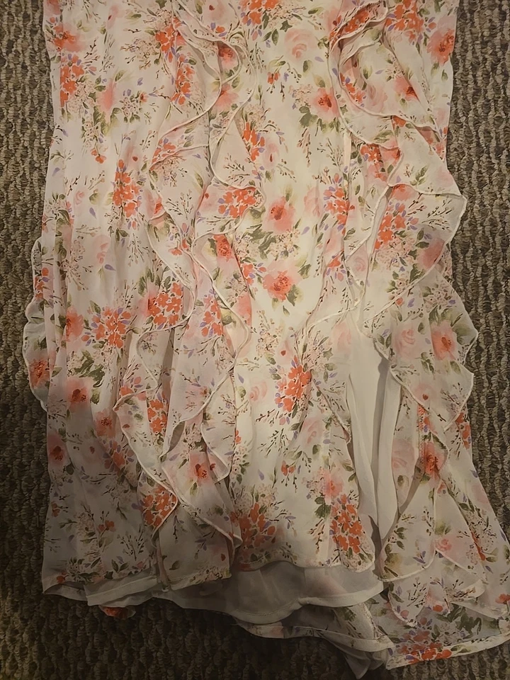 Vestido Largo Floral Volantes Rosa Y Blanco Forever 21 Tirantes Espalda Y Pierna Abertura Foto 4 de 4