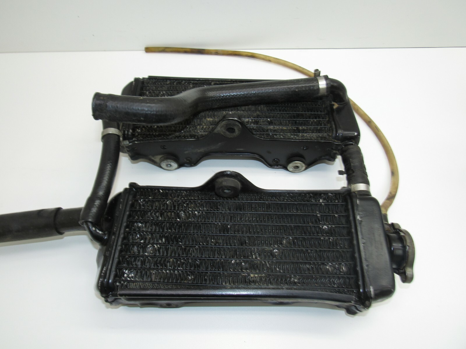 98 YAMAHA YZ 125 YZ125 RADIATORS OEM RIGHT LEFT RADIATOR GOOD NO LEAKS