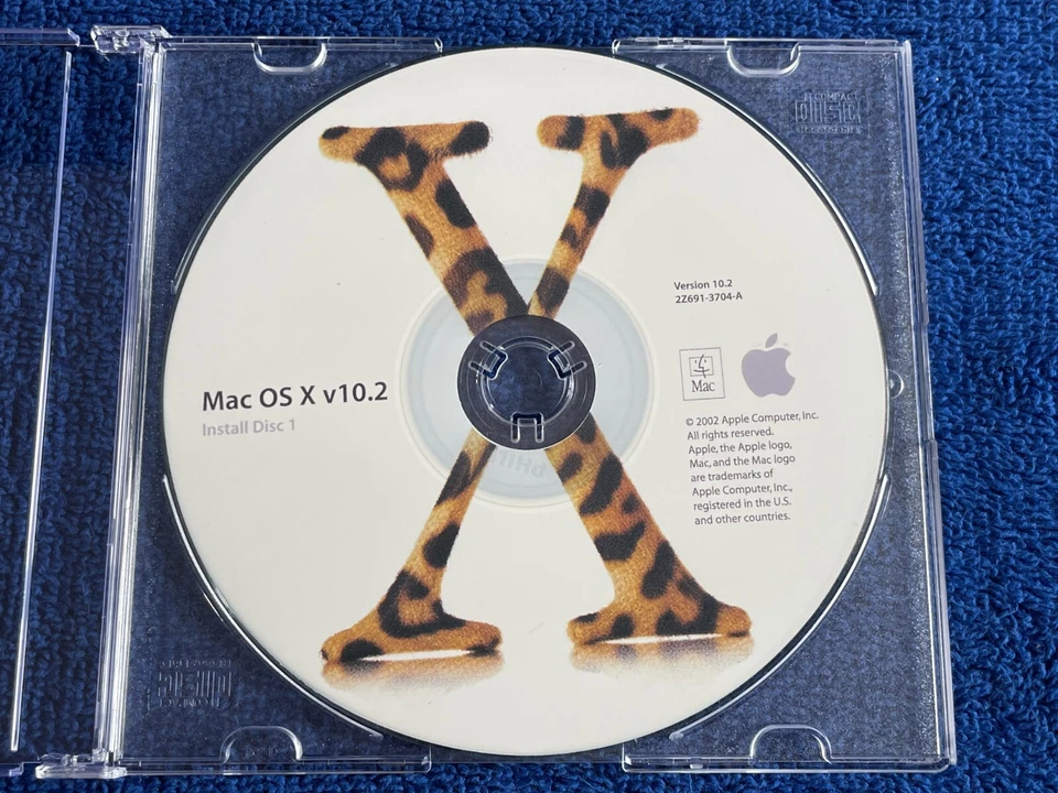 Mac OS X 10.2 (not original) (copied from original disc / inkjet printable disc) - Image 2 of 3