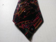 Guy Laroche Mens Black Abstract Neck Tie 100 Silk Made In USA