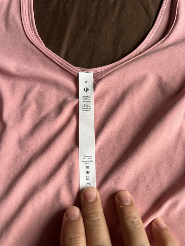 lululemon women top size 8