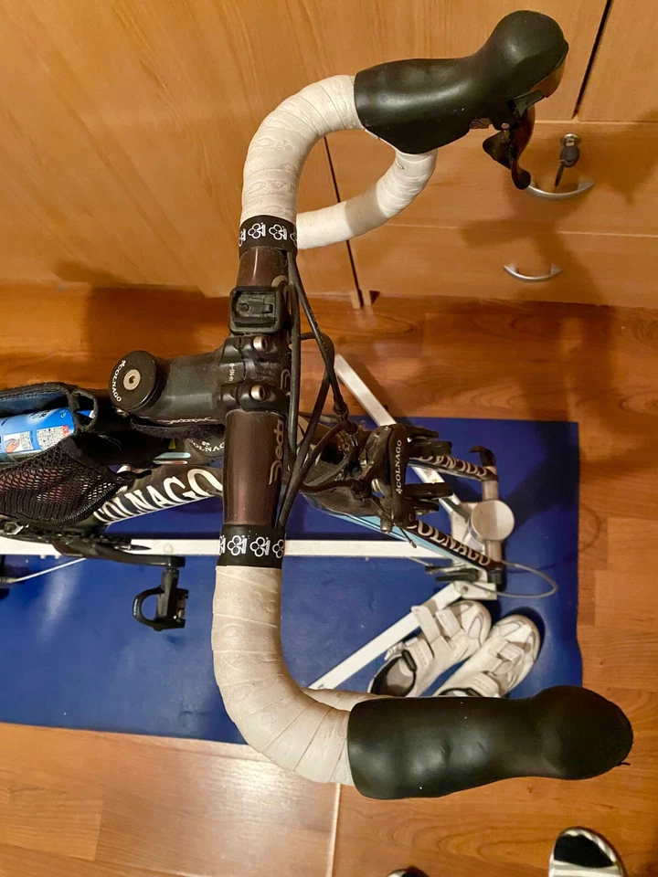 Colnago CLD 团队版。 非常适合开始骑公路自行车的女性 — 第 3/3 张图片