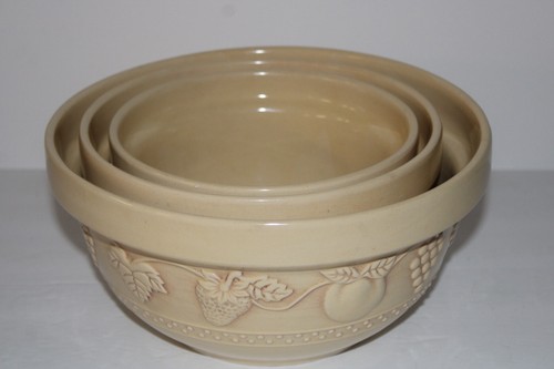 Vintage embossed Fruit Design Stoneware Nesting Mixing Bowls Set Color - Picture 18 of 22