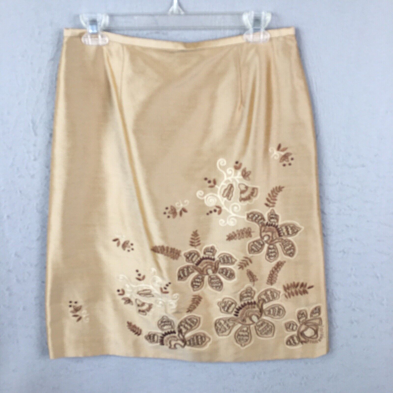 Ann Taylor Skirt Womens 8 Gold 100% Silk Embroide… - image 1