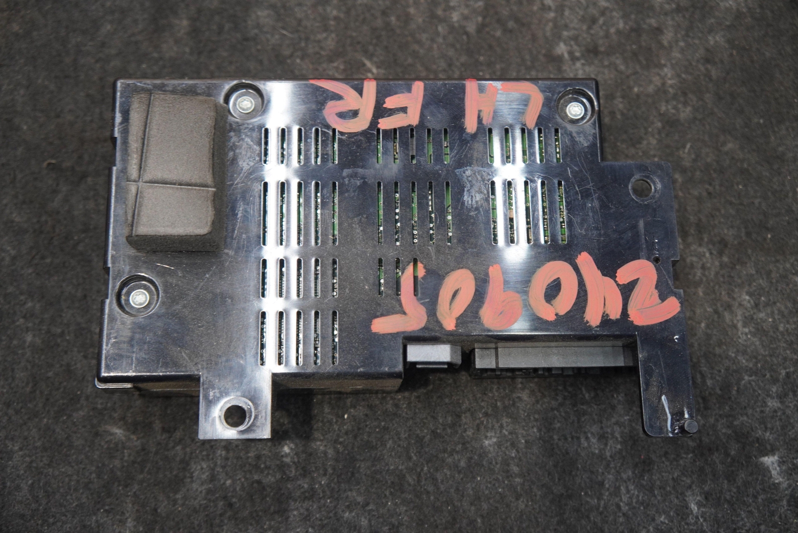Communication Hands Free Phone Module 670034548 Maserati Quattroporte M156 2016