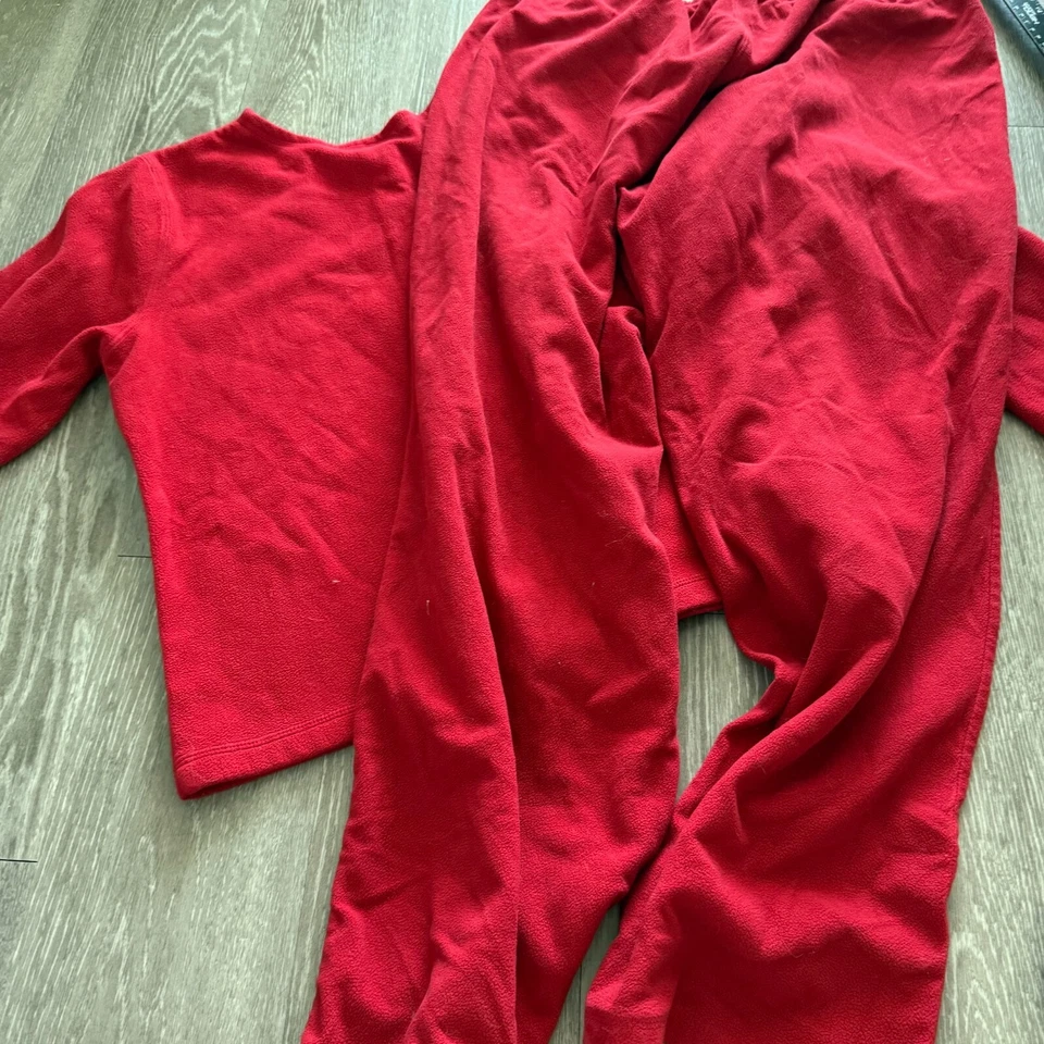 Old Navy Womens Red Fleece Sweater PJ set Size M top L Bottoms - Image 4 of 4