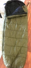 SLUMBER JACK 15 DEGREE BACKPACKER'S MUMMY SLEEPING BAG -2 LBS 8 OZ GREEN & BLACK